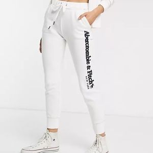 Abercrombie and Fitch Ivory Sweat pants